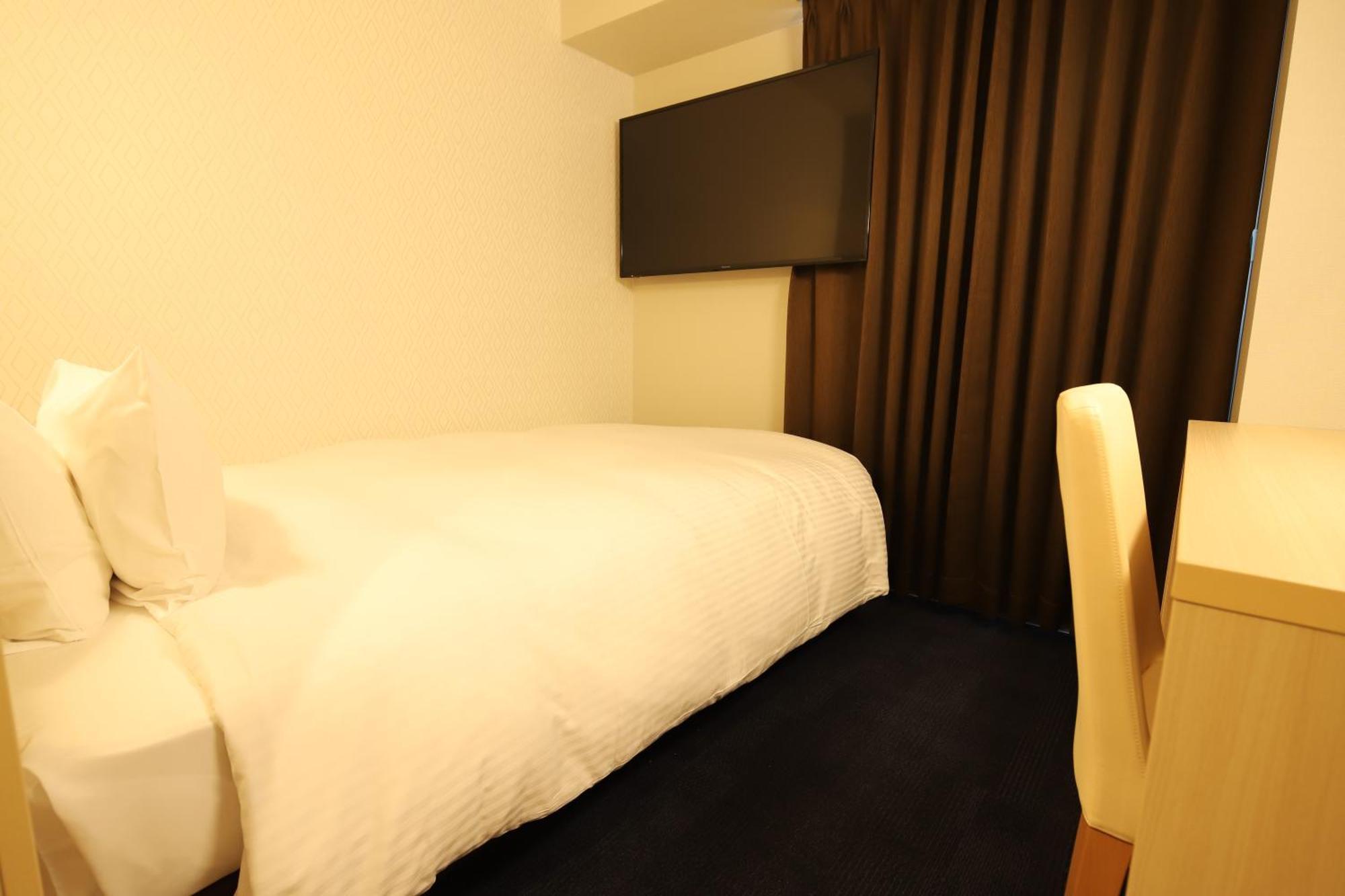 Ab Hotel Gamagori Bagian luar foto